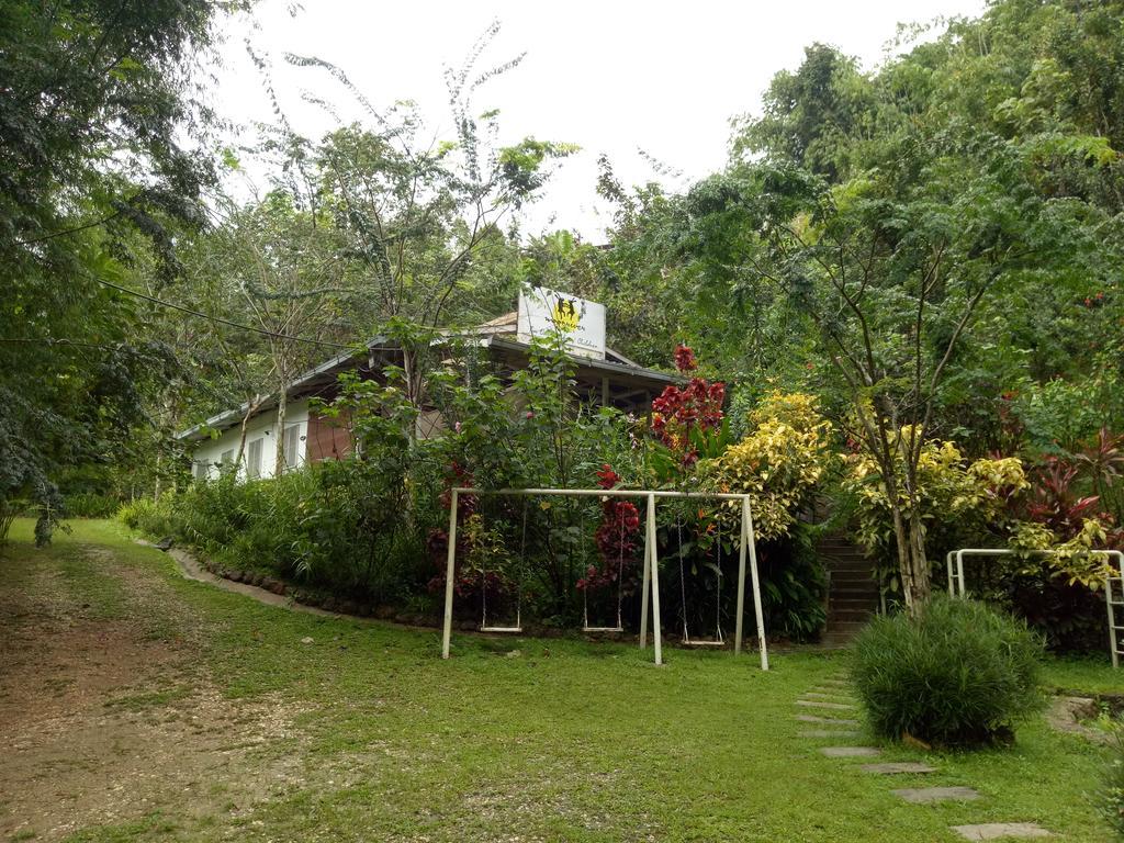 Moonriver Lodge Cameron Highlands Exterior photo